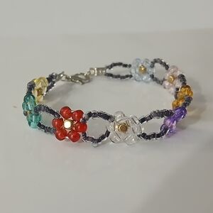 Floral Beaded Bracelet - Multicolor